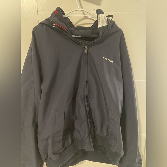 Tommy Hilfiger rain jacket! - Picture 2 of 4